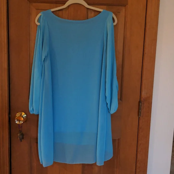 Aqua Amoin Long Open Sleeve Cold Shoulder Chiffon V Neck Tunic Blouse Size M - Picture 2 of 6